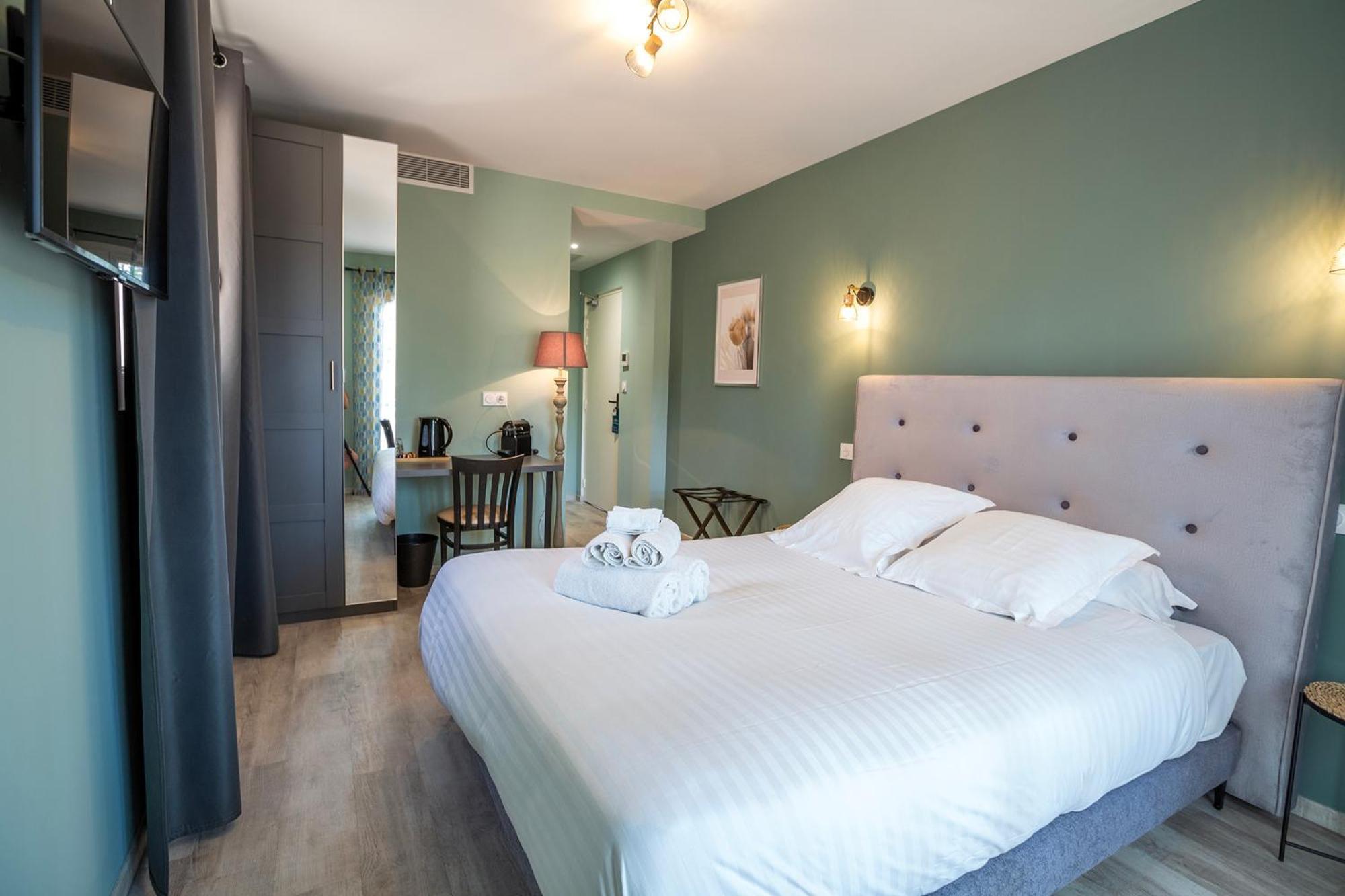 Domaine De La Mautanne Aparthotel Sainte-Tulle Luaran gambar