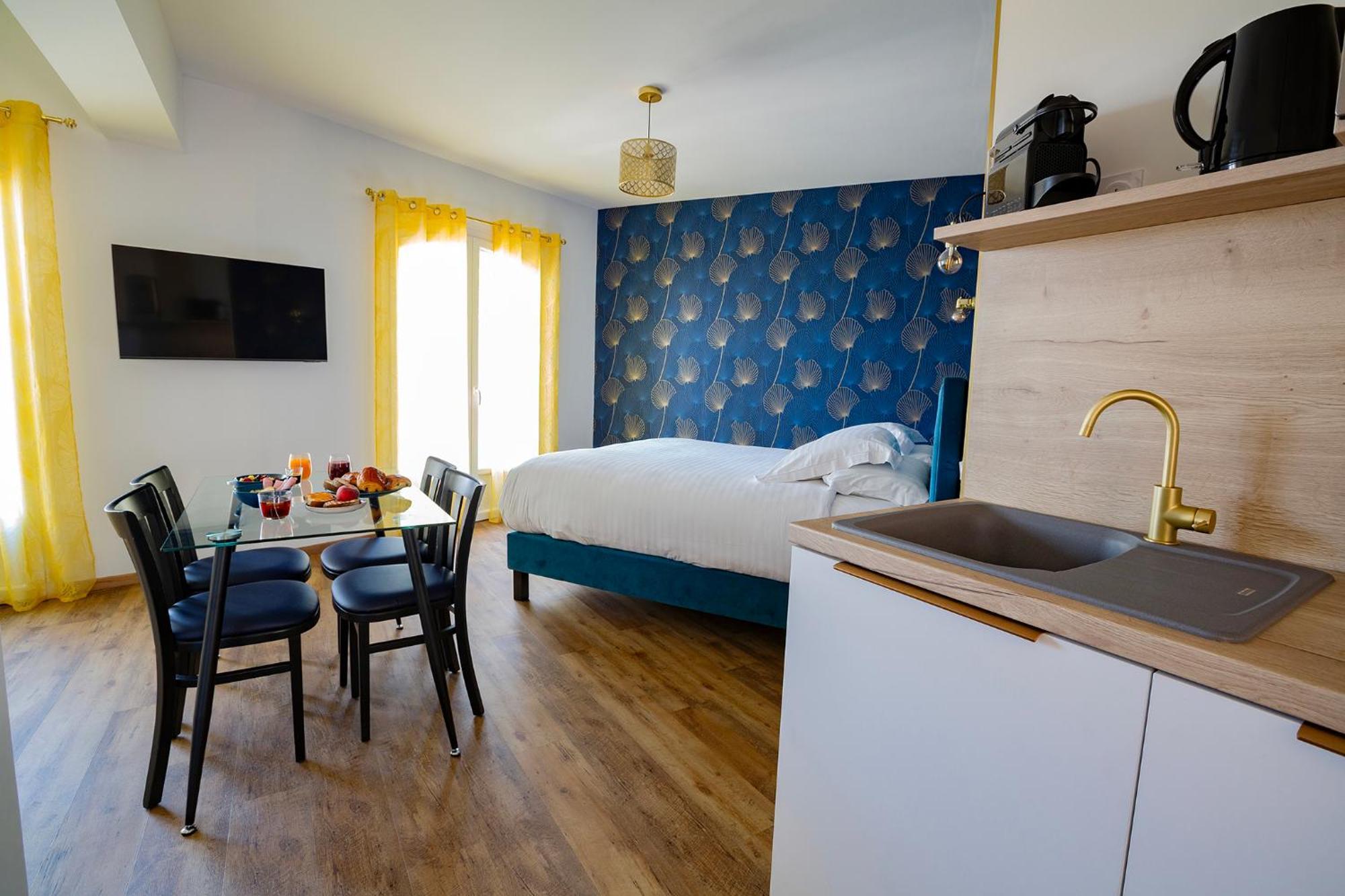 Domaine De La Mautanne Aparthotel Sainte-Tulle Luaran gambar