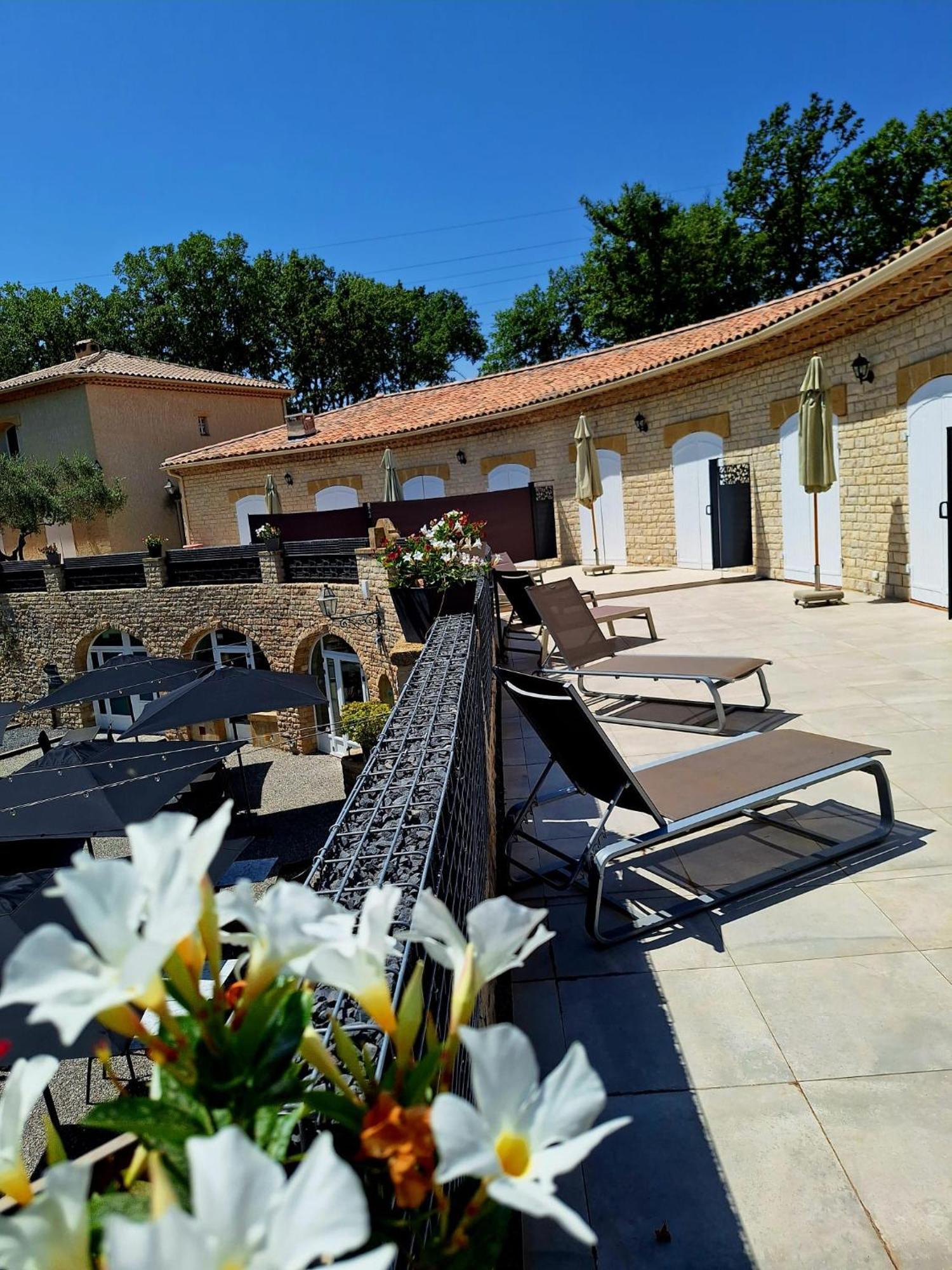 Domaine De La Mautanne Aparthotel Sainte-Tulle Luaran gambar