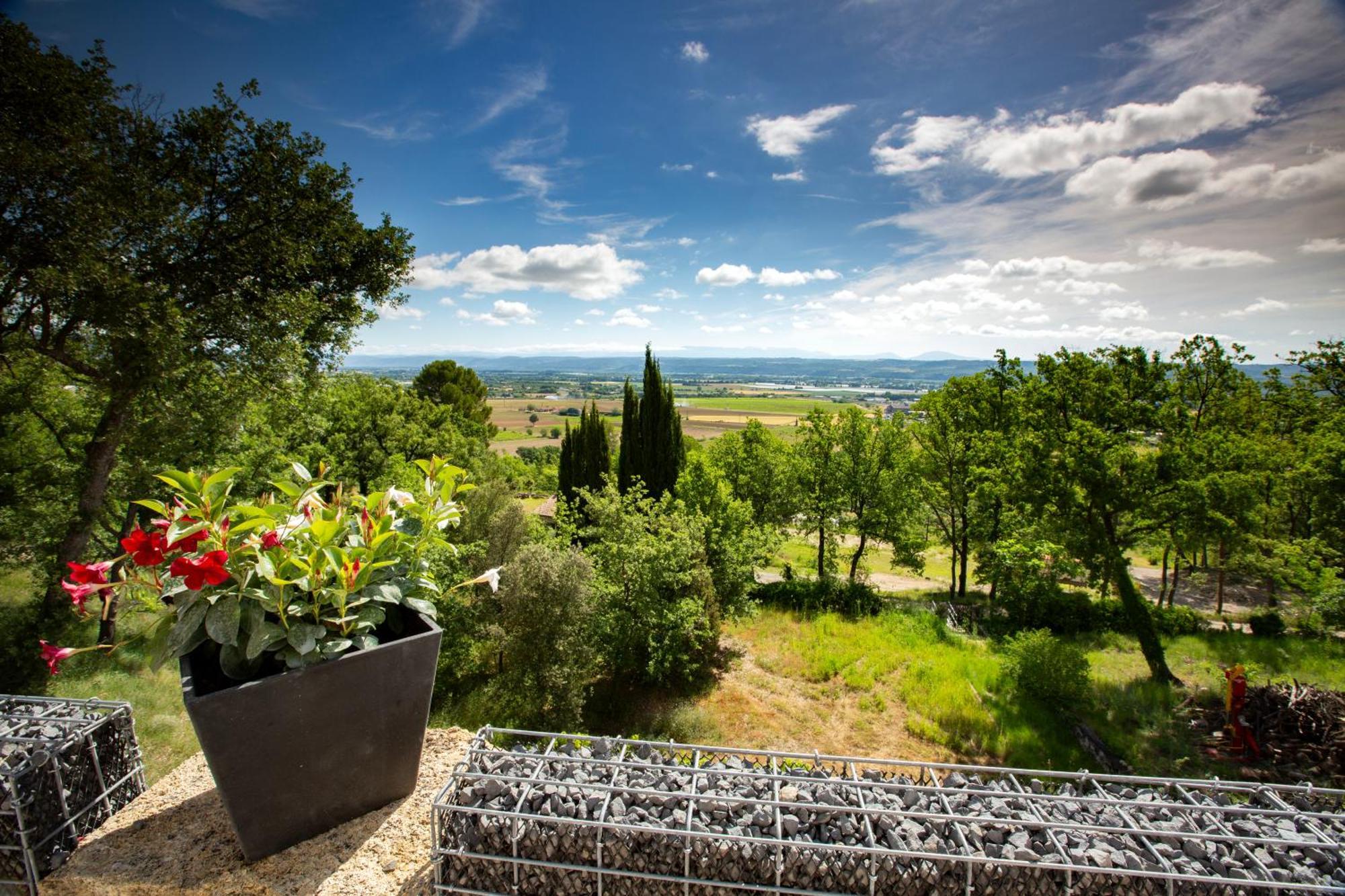 Domaine De La Mautanne Aparthotel Sainte-Tulle Luaran gambar
